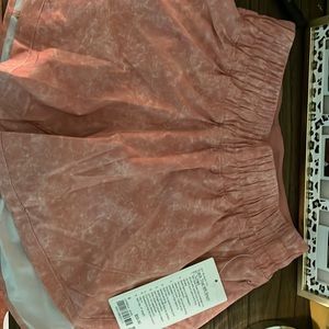 Lululemon track that short 5”